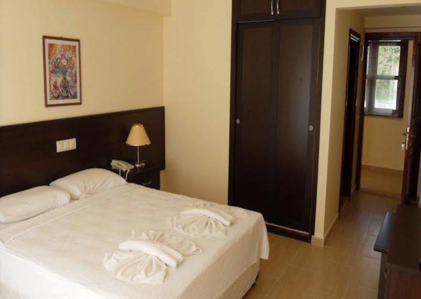 Grove Hotel Oludeniz Bagian luar foto